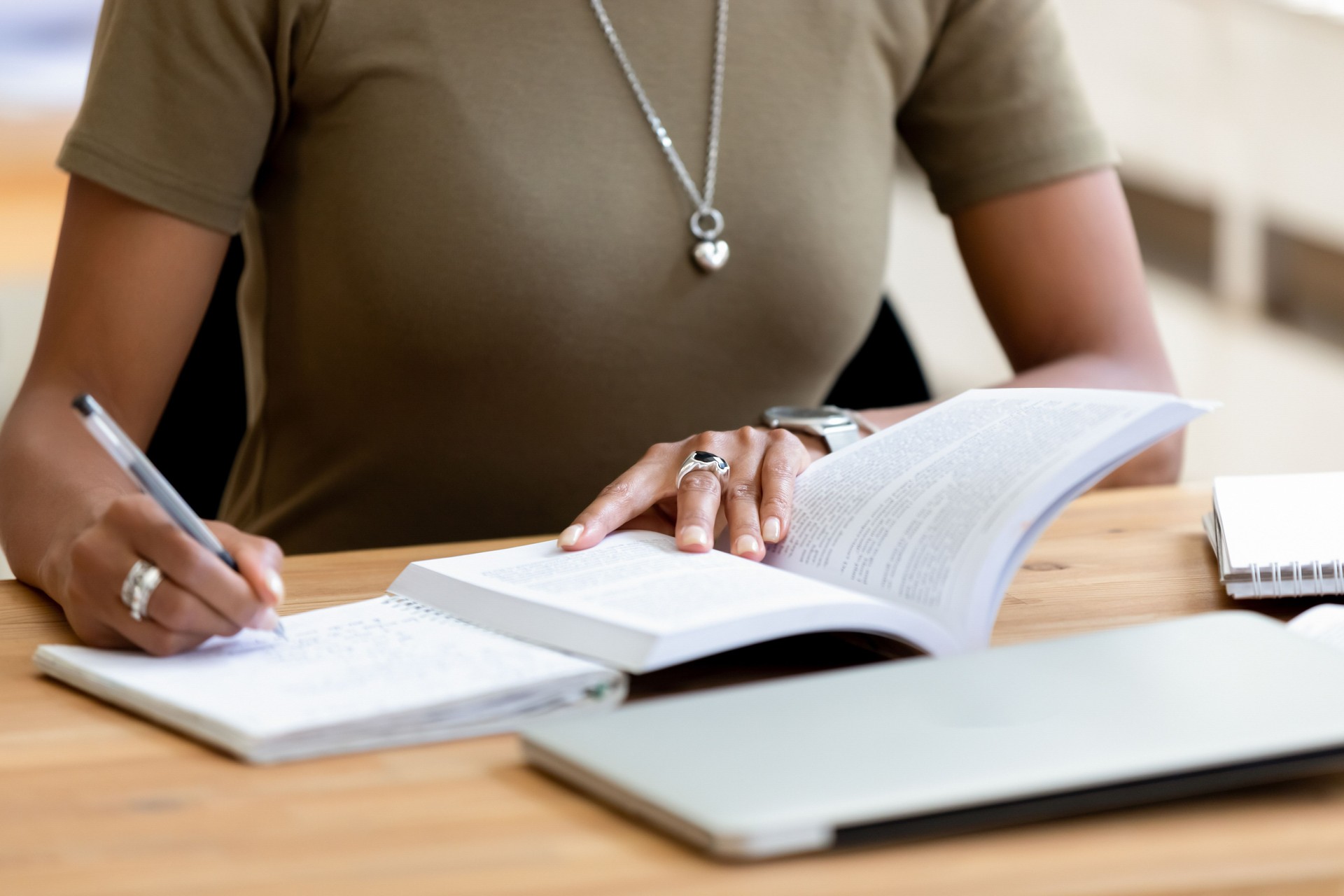 Joscelyne, A grateful reader (GA)